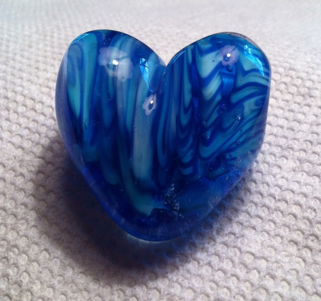 Handmade blue swirls glass heart pendant bead